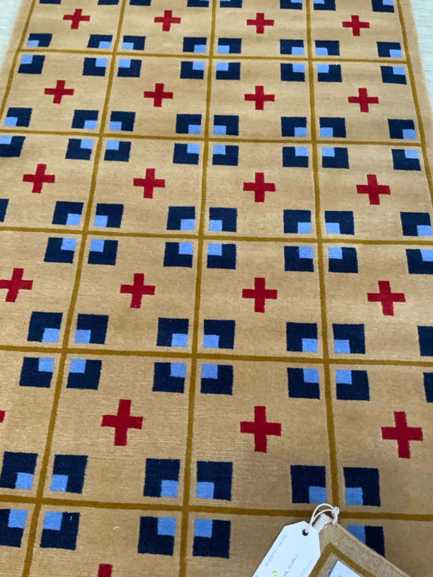Checker Cream